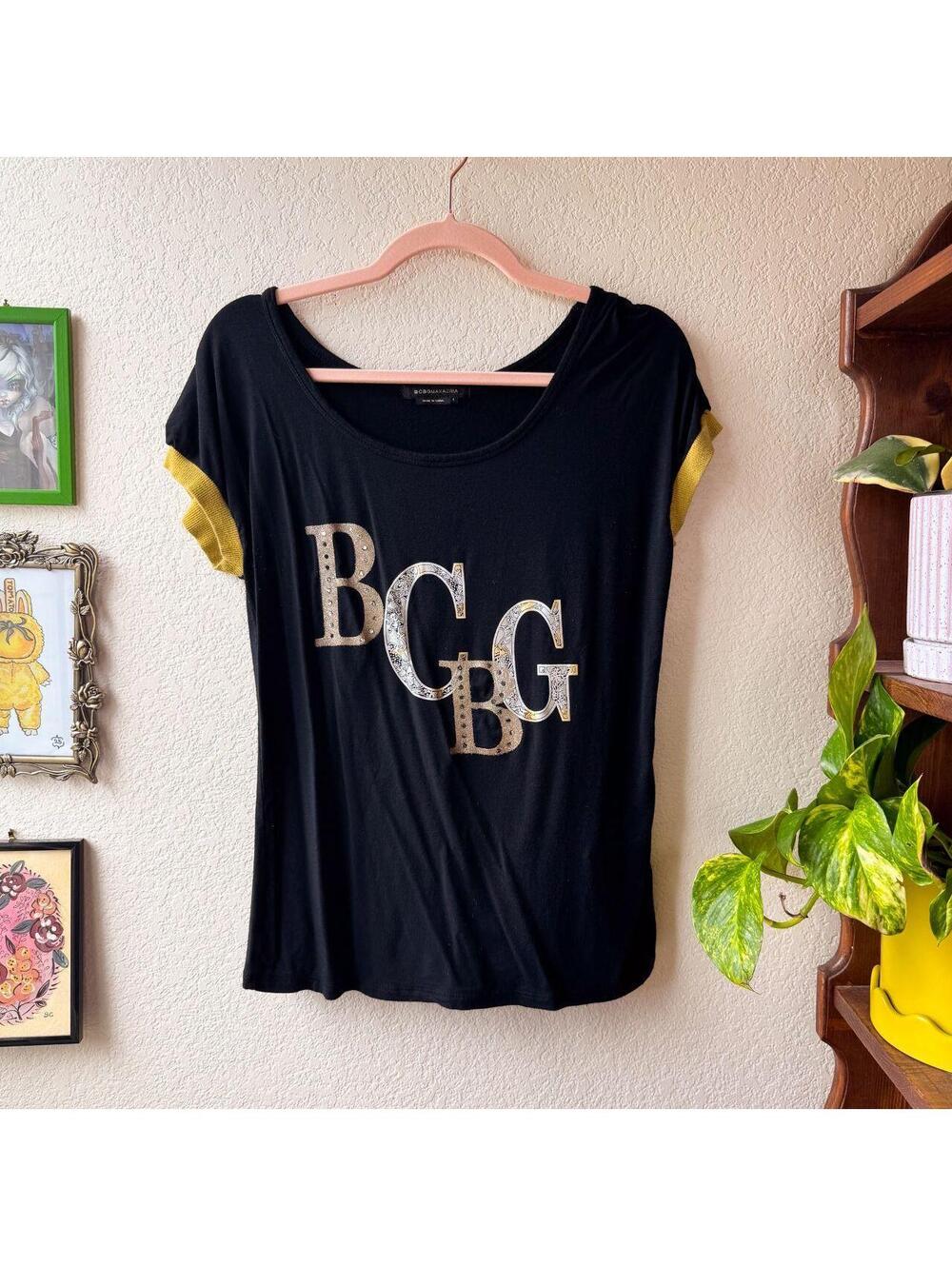 Vintage Women's BCBG Y2K Streetwear Glam Sparkle Detail Blouse